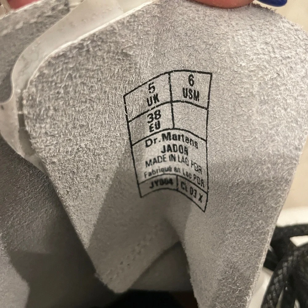 NWOT White Platform Doc Martens - Picture 9 of 12